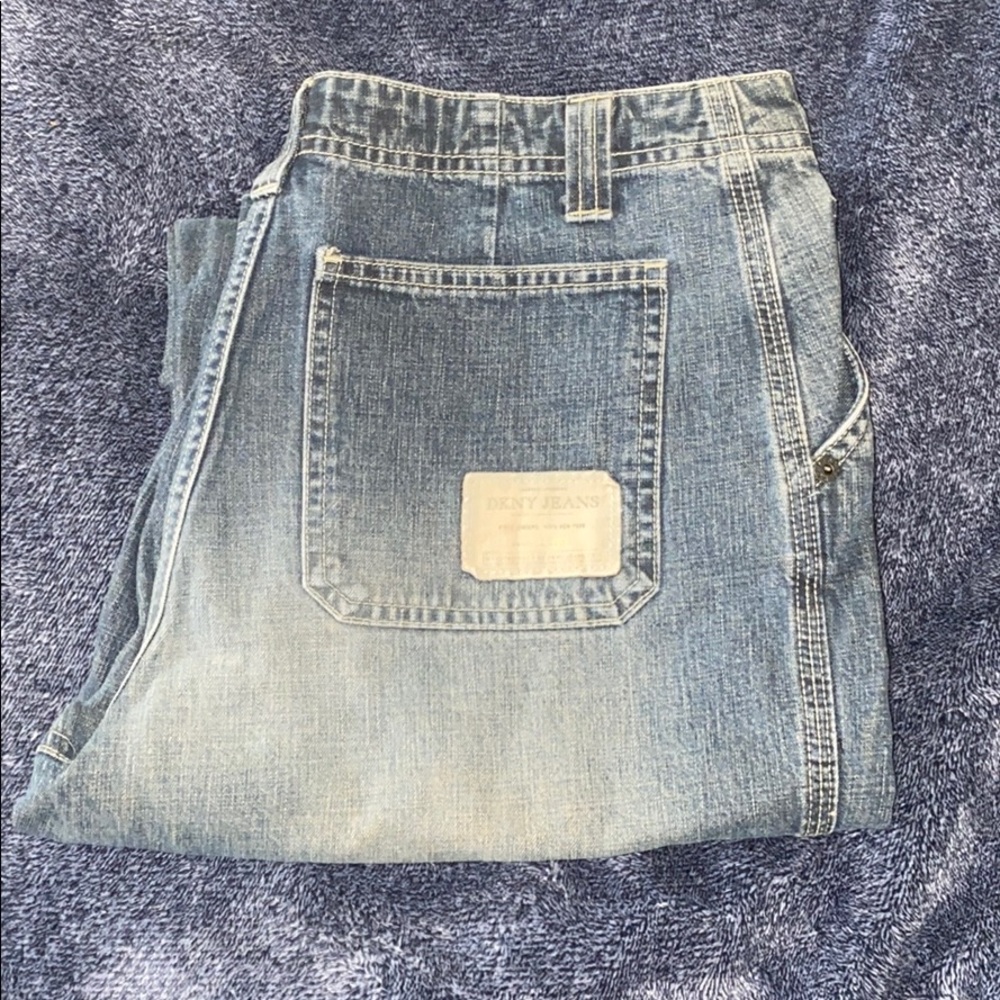 Women’s VNTG. DKNY, wide leg, denim jeans!